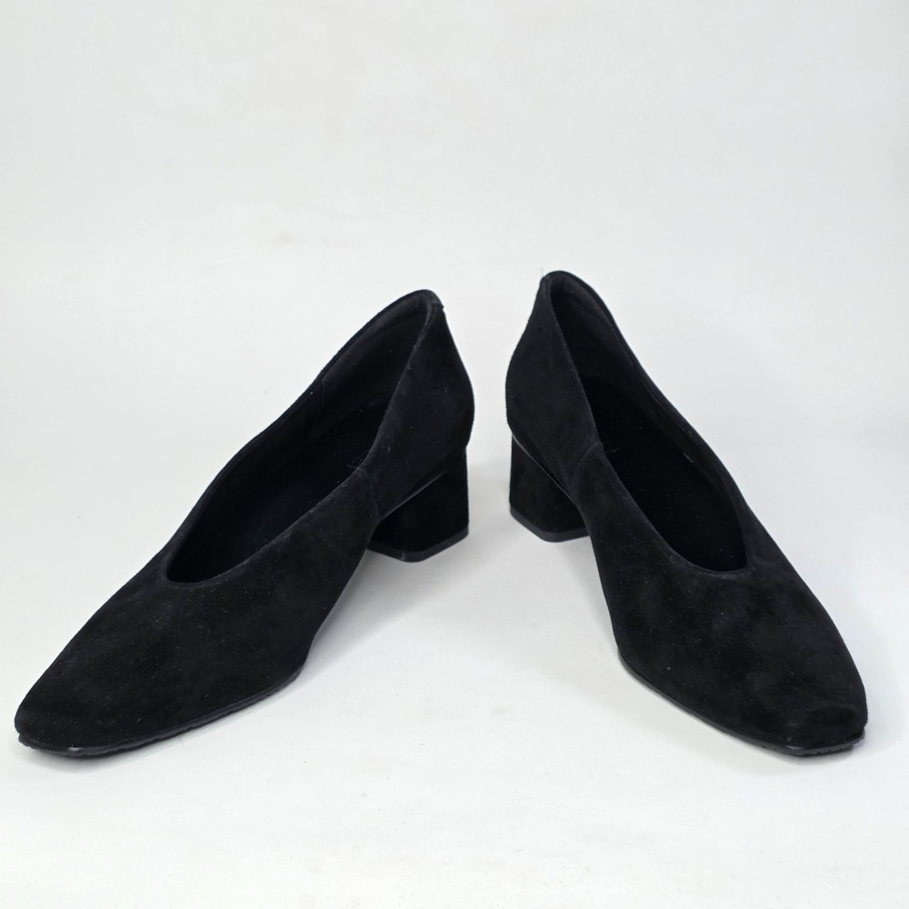Vaneli Solara Womens Heels Size 7.5 Black Suede Block Heel Slip On Classic Shoes